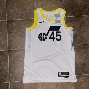 Nike Utah Jazz Donovan Mitchell #45 Jersey Association Edition DN2097-100 Size M